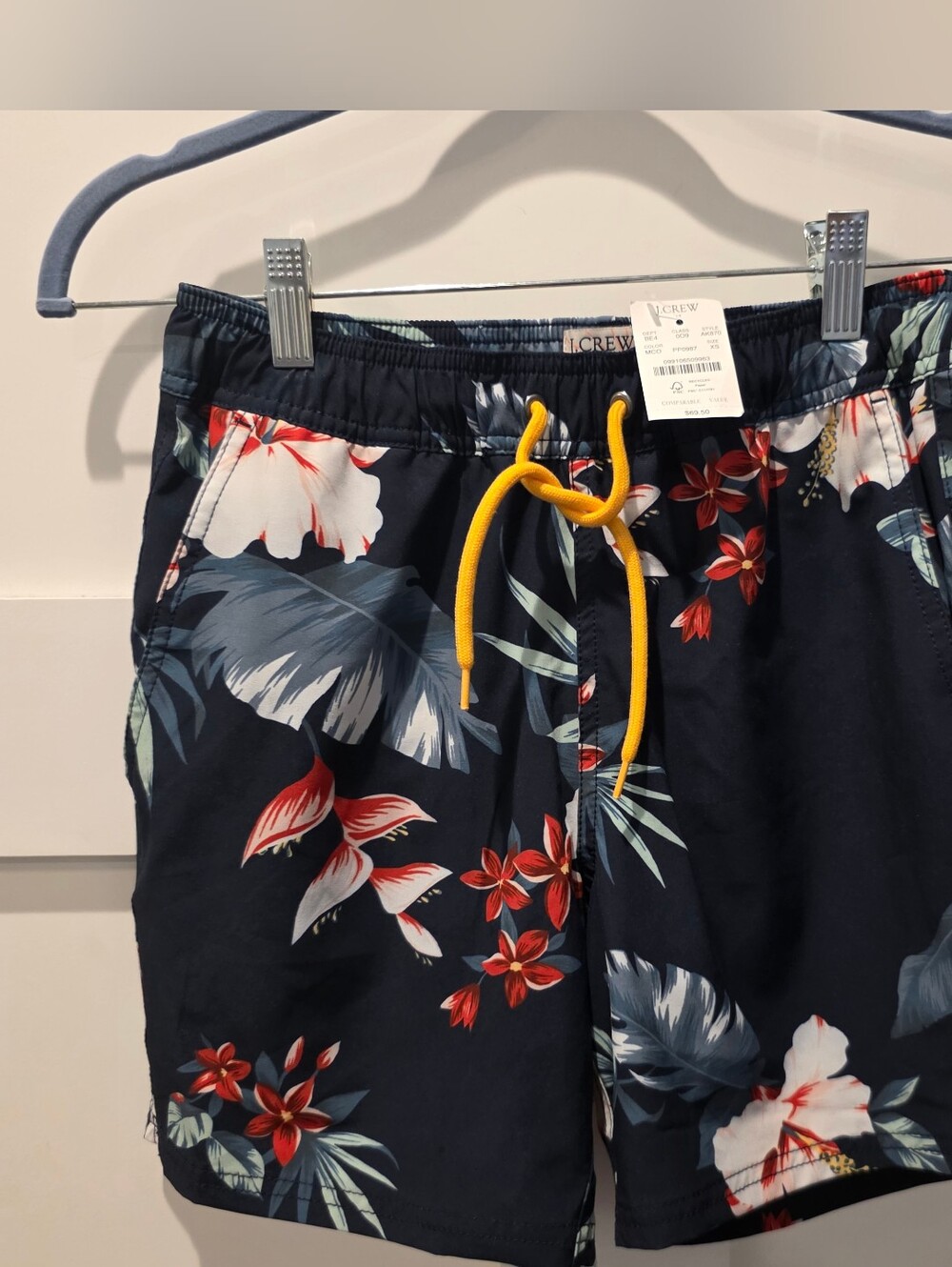 New JCrew Men's Flex Swimwear Hawaiian Swim Trunks Navy Floral XS Vacation Beach